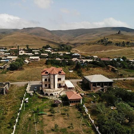 סבאן Tsaghkunq Guest House מראה חיצוני תמונה