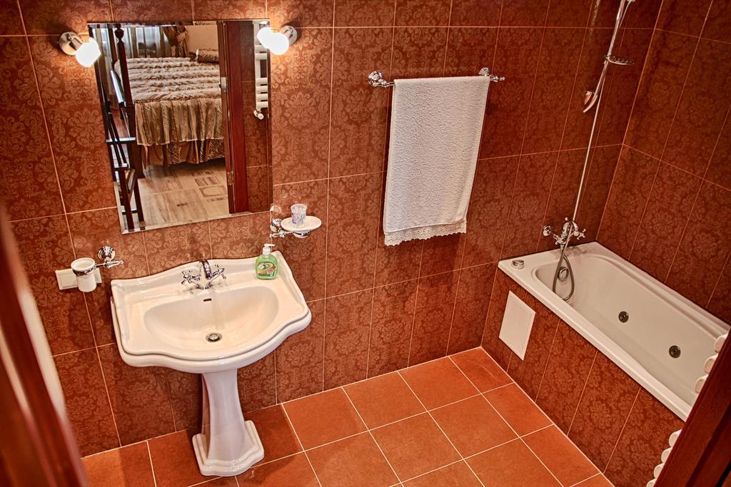 סבאן Tsaghkunq Guest House חדר תמונה