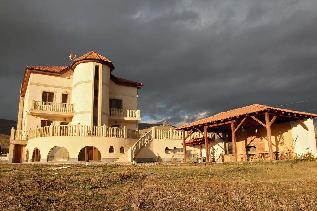סבאן Tsaghkunq Guest House מראה חיצוני תמונה